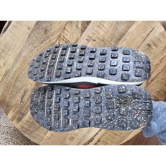 Nike Waffle One Toasty Men's Size 10 US DC8890-200 Green White Athletic Shoes - Picture 6 of 14